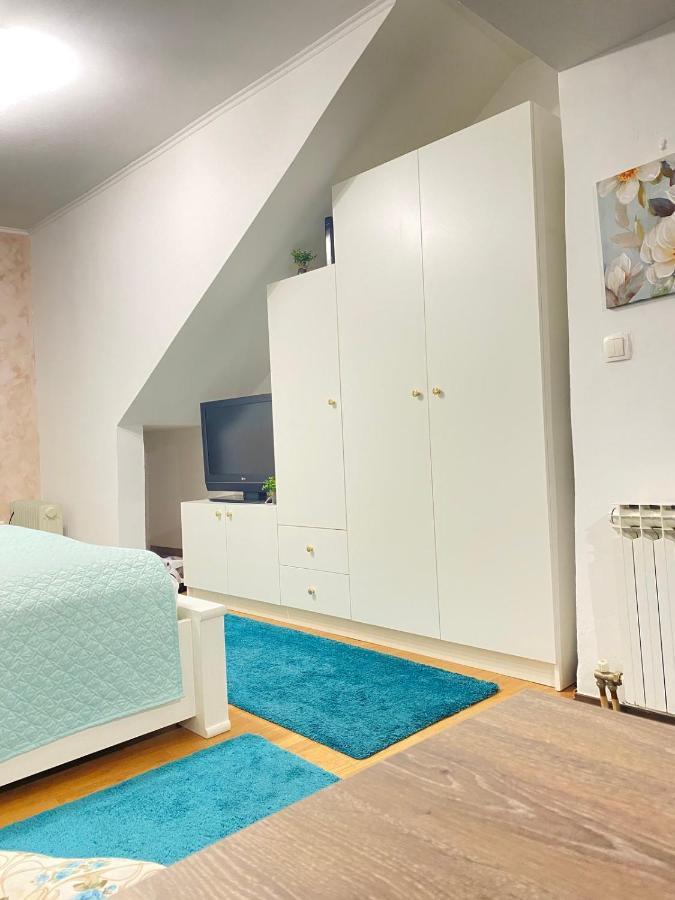 Apartment Dalia Сараево Экстерьер фото